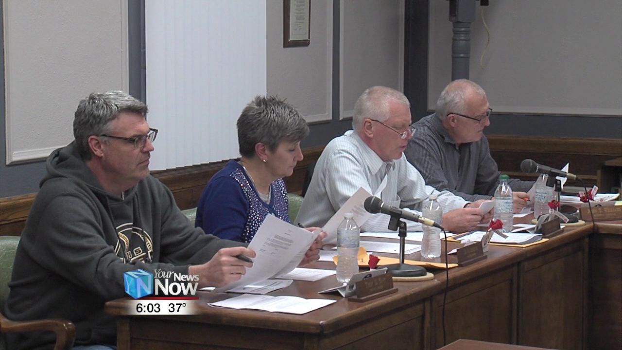 Putnam commissioners working to deal over control of sewer and water to Ottawa 2.jpg